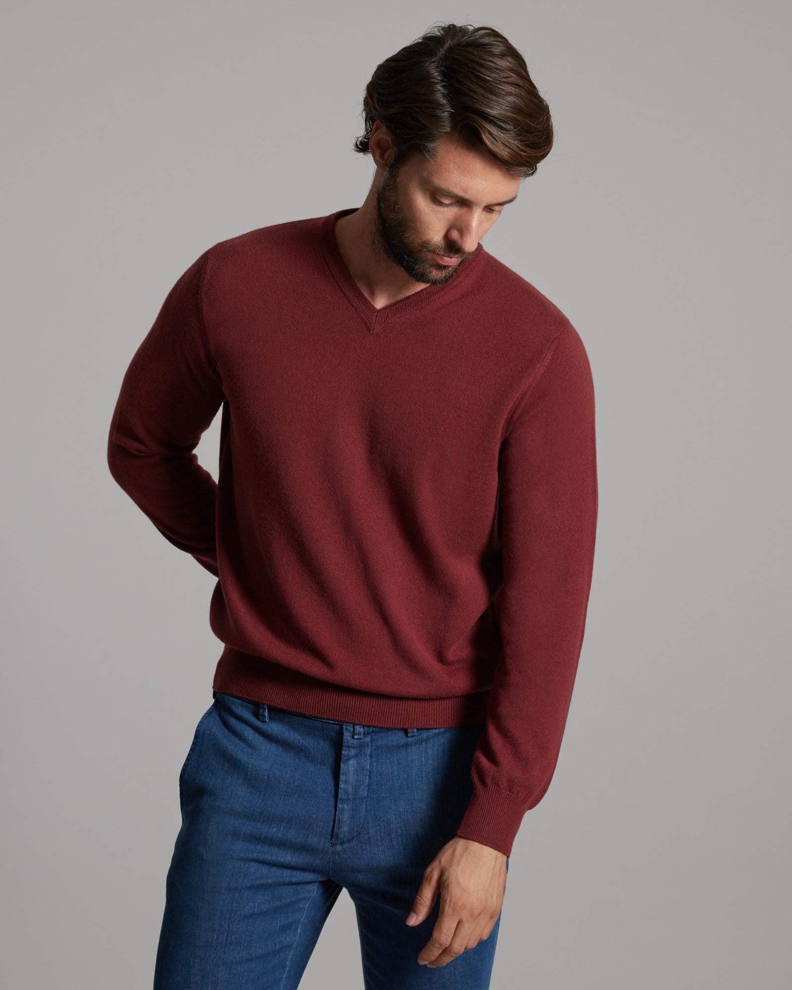 Maglia Scollo V in Kid Cashmere bordeaux