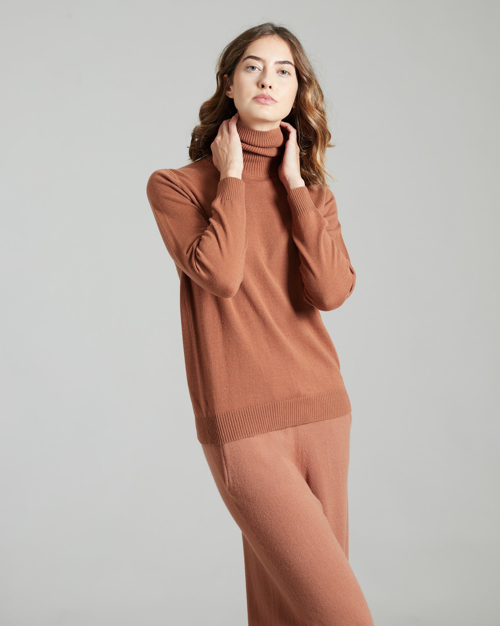 Brown kid cashmere turtleneck sweater