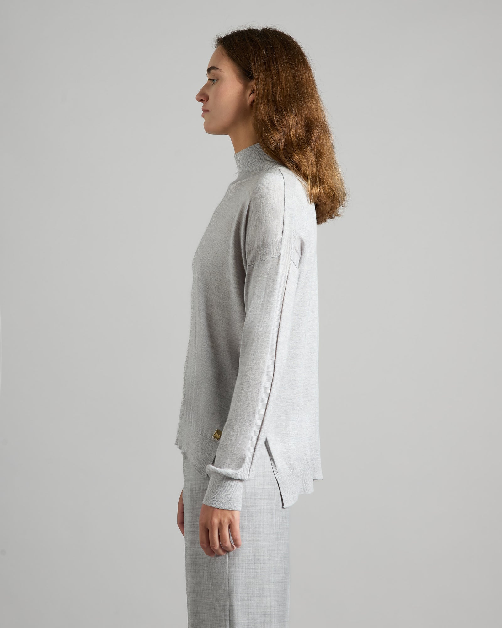 Maglia collo alto over in cashmere e seta