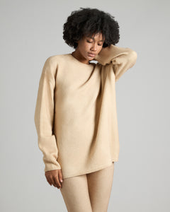 Girocollo in kid cashmere beige spruzzato a mano