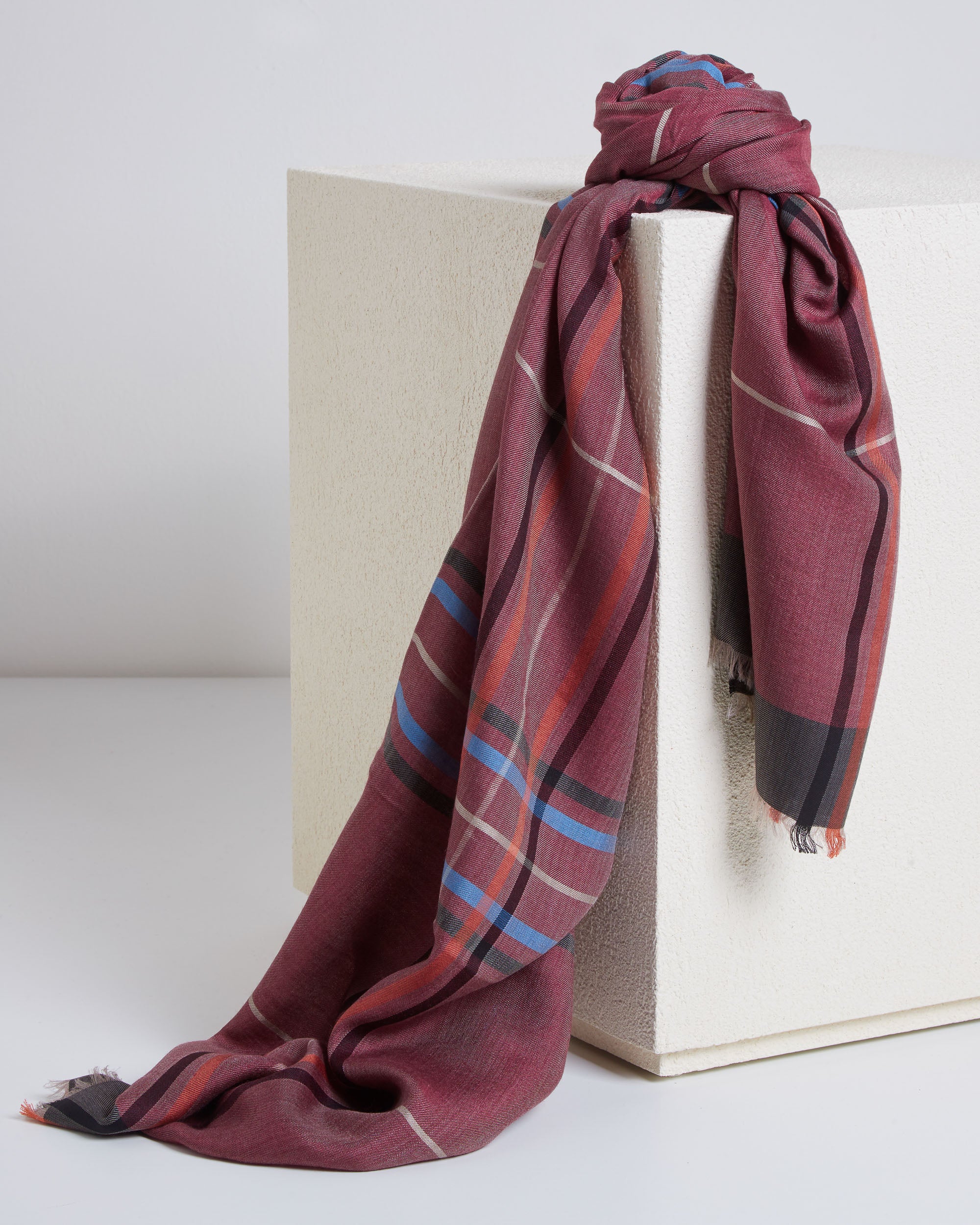 Stola in cashmere e seta bordeaux con righe